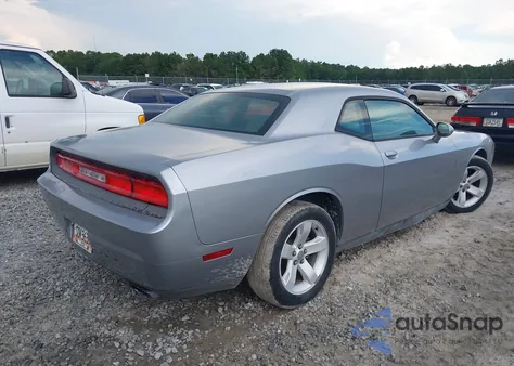 2013 Dodge Challenger Sxt from USA, damaged, VIN 2C3CDYAG5DH596367